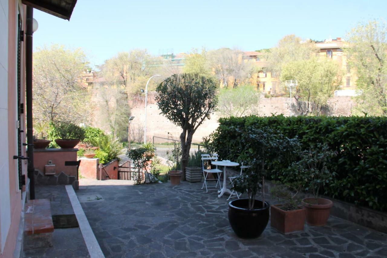 Appartament Piramide Cestia Rome Extérieur photo